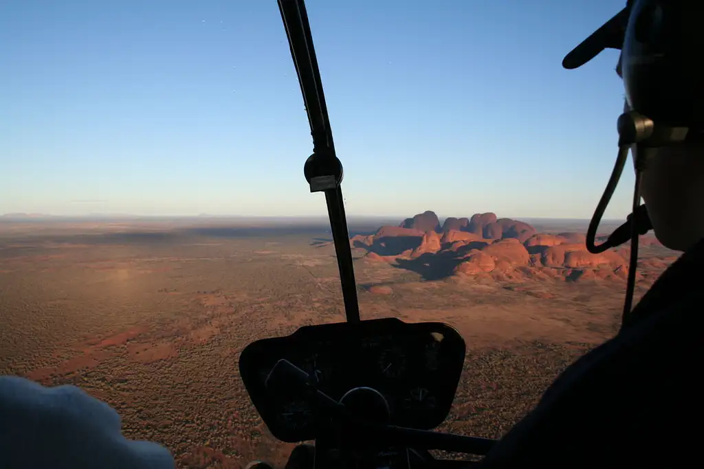 Uluru & Kata Tjuta Scenic Extended Helicopter Flight