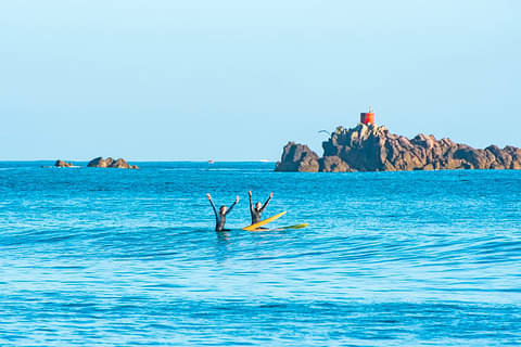 Discovery 2 Day Surf Package Deals