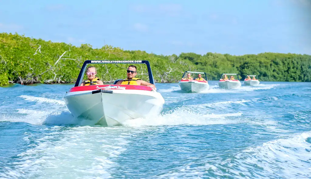 Cancun Speed Boat & Snorkelling Tour