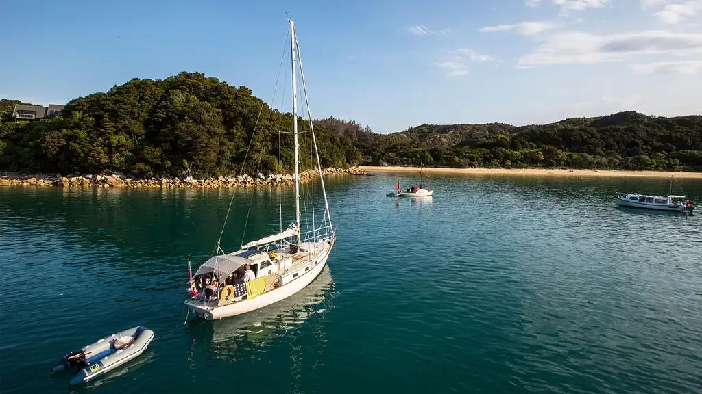 16 Day NZ South Island Encompassed: Wellington to Wellington | G Adventures 18 to 30somethings
