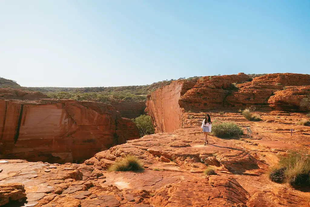 4 Day Red Centre to West MacDonnell Tour | From Ayers Rock/Yulara (BDTNT150EXT)