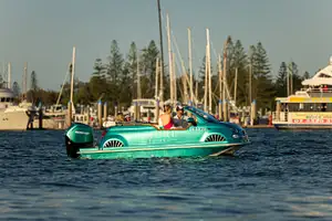 2 Hour City Lights Amore Boat Tour (Skippered)