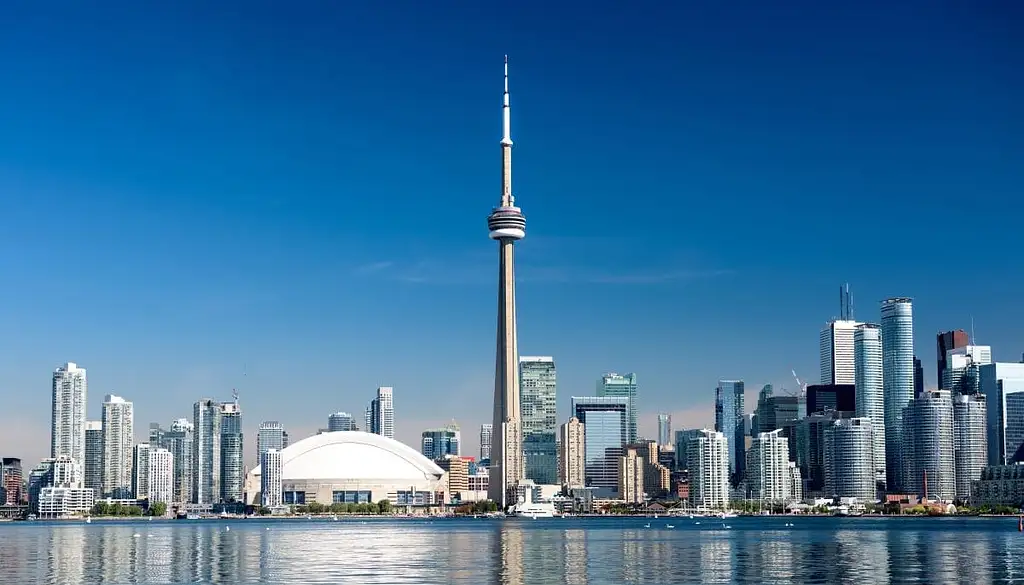 Scenic Toronto Night Tour
