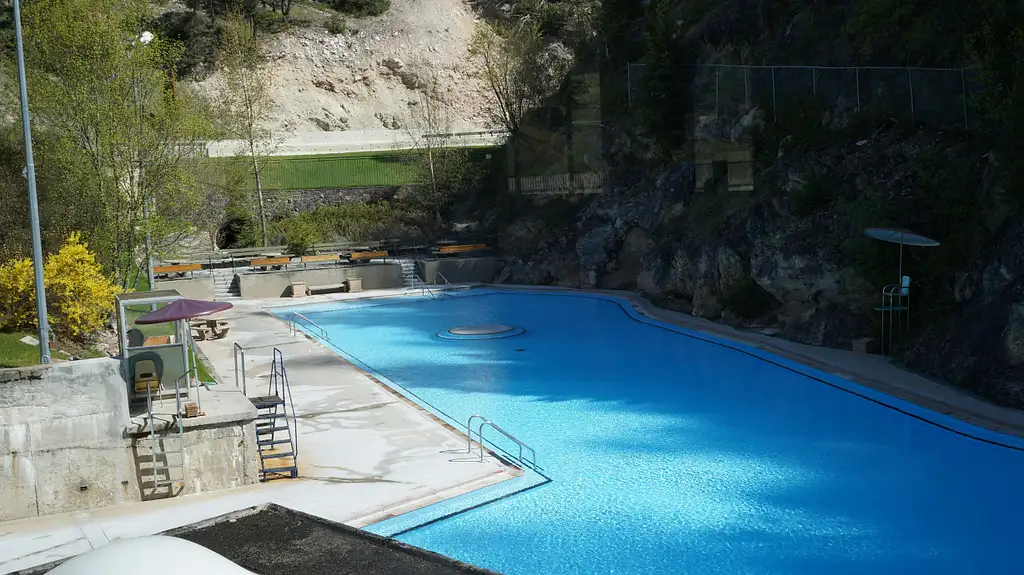 Kootenay National Park Full-day Tour | From Calgary