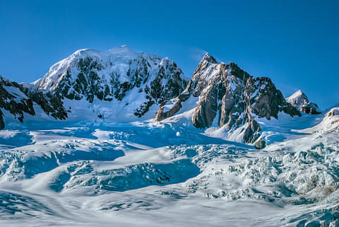 Mount Cook, Fox and Franz Josef Overhead Flight (Incl. Landing at Fox Township)