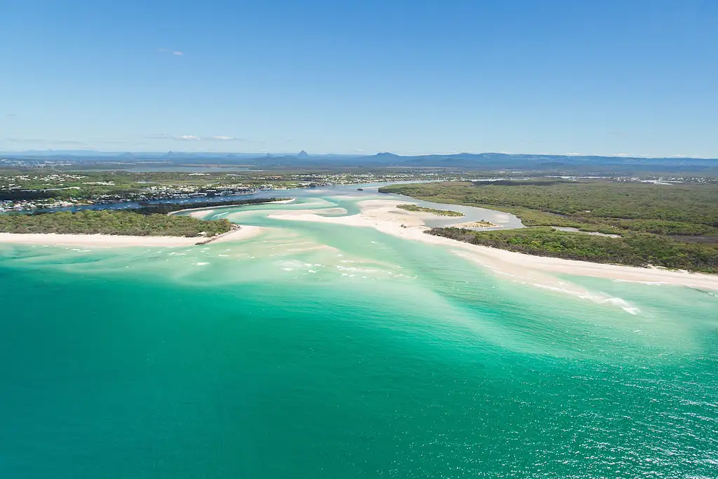 Noosa to Glass House Mountains Scenic Flight For Two