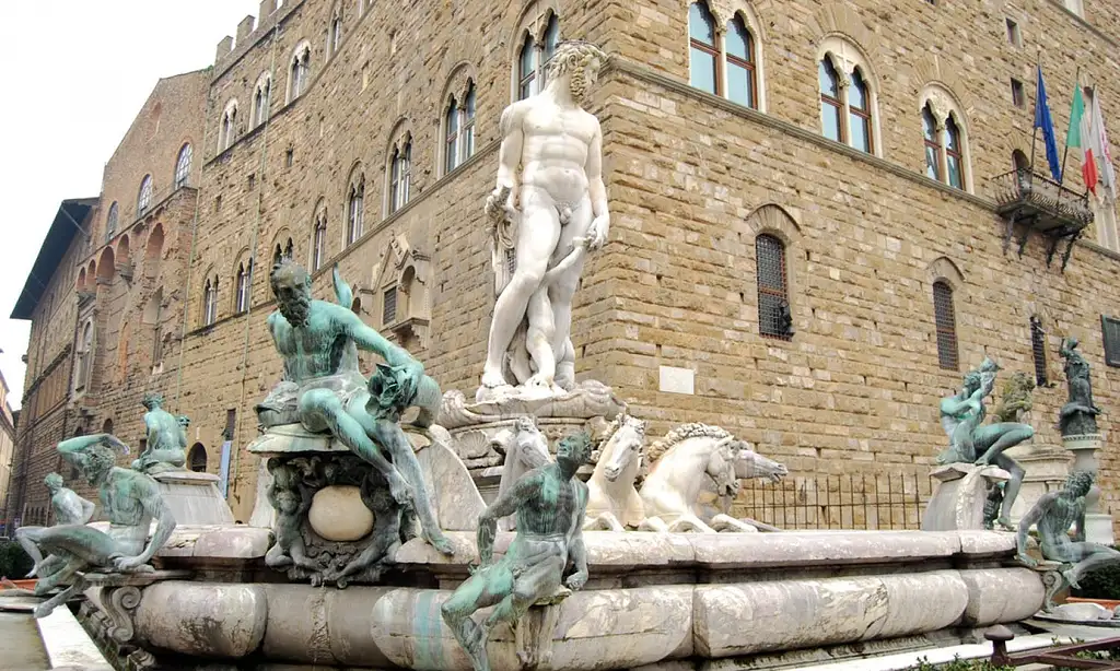 Palazzo Vecchio Secret Passages Tour | With Lunch or Gelato Tasting