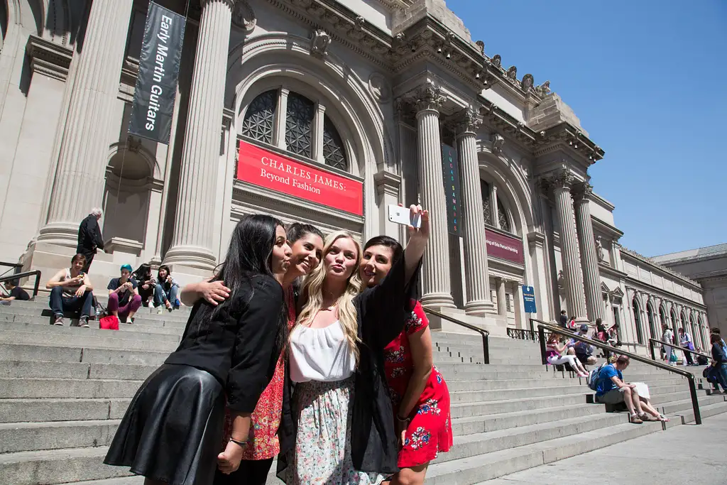 Gossip Girl Filming Sites Tour