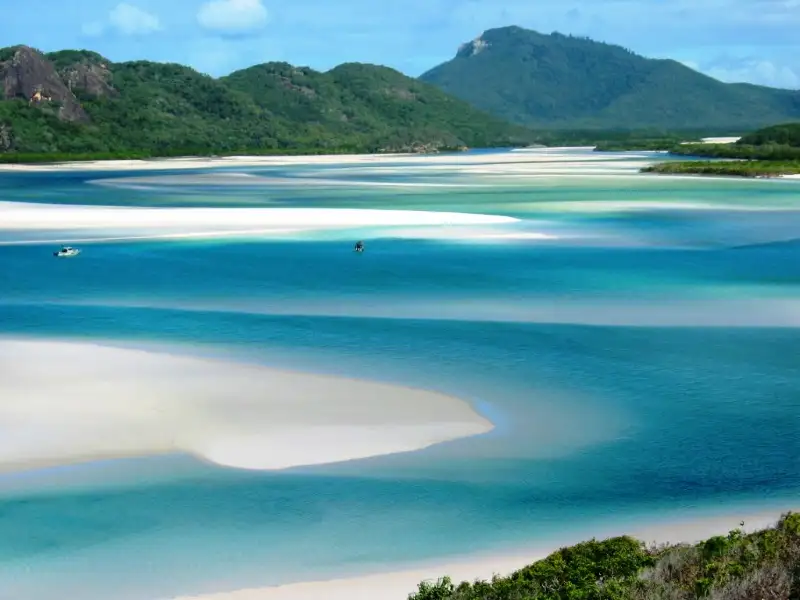 3 Day Outer Reef Cruise | on Kiana