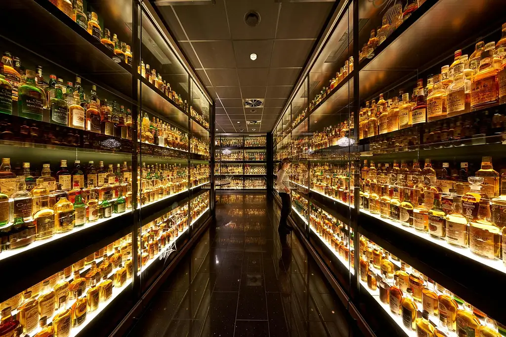 The Scotch Whisky Experience | Silver Whisky Tour With Tasting