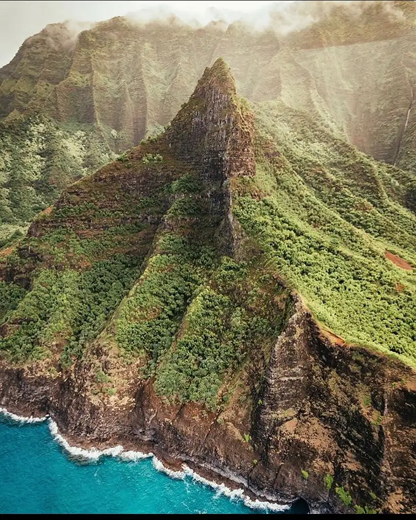 Scenic Flight Over Kauai