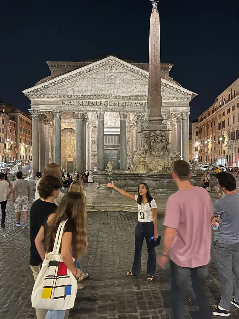 Wonders Of Rome At Night Walking Tour
