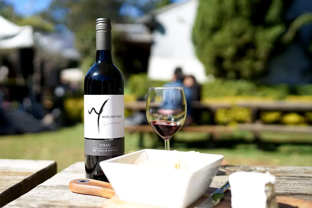 Mount Tamborine Wine Tour & Gourmet Lunch with Hop-on Hop-off bus | Gold Coast