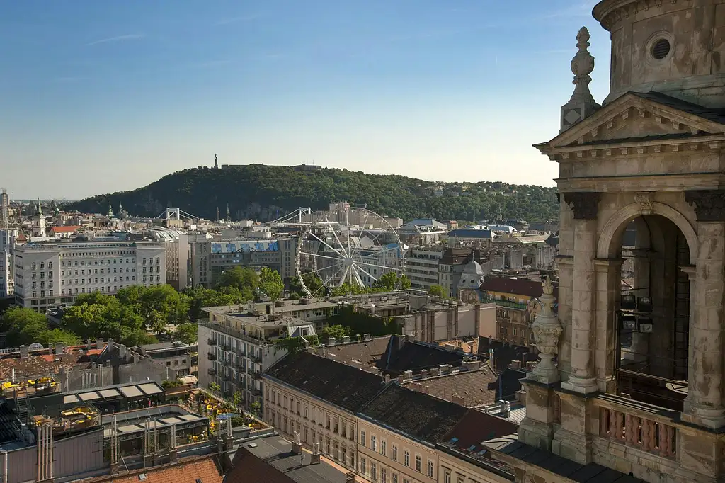 St. Stephen’s Basilica Tour with Tower Access in Budapest - Ticket with guided tour