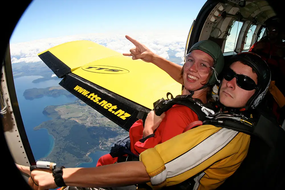 Taupo Tandem Skydiving - 12,000 or 15,000 Ft