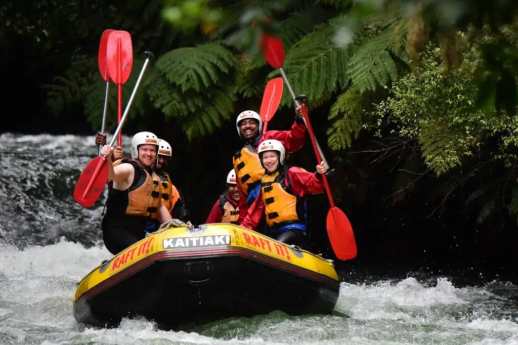 16 Day Amplified NZ Tour | Auckland To Christchurch (Or Reverse) | Haka Tours
