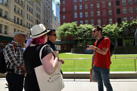 New York History and Food Tour with Statue of Liberty and Ellis Island Visit