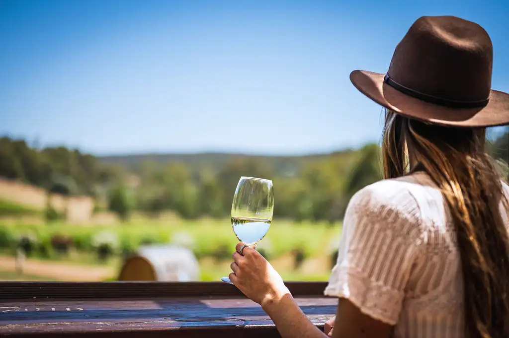 Cider, Wine and Whiskey Full Day Tour from Perth