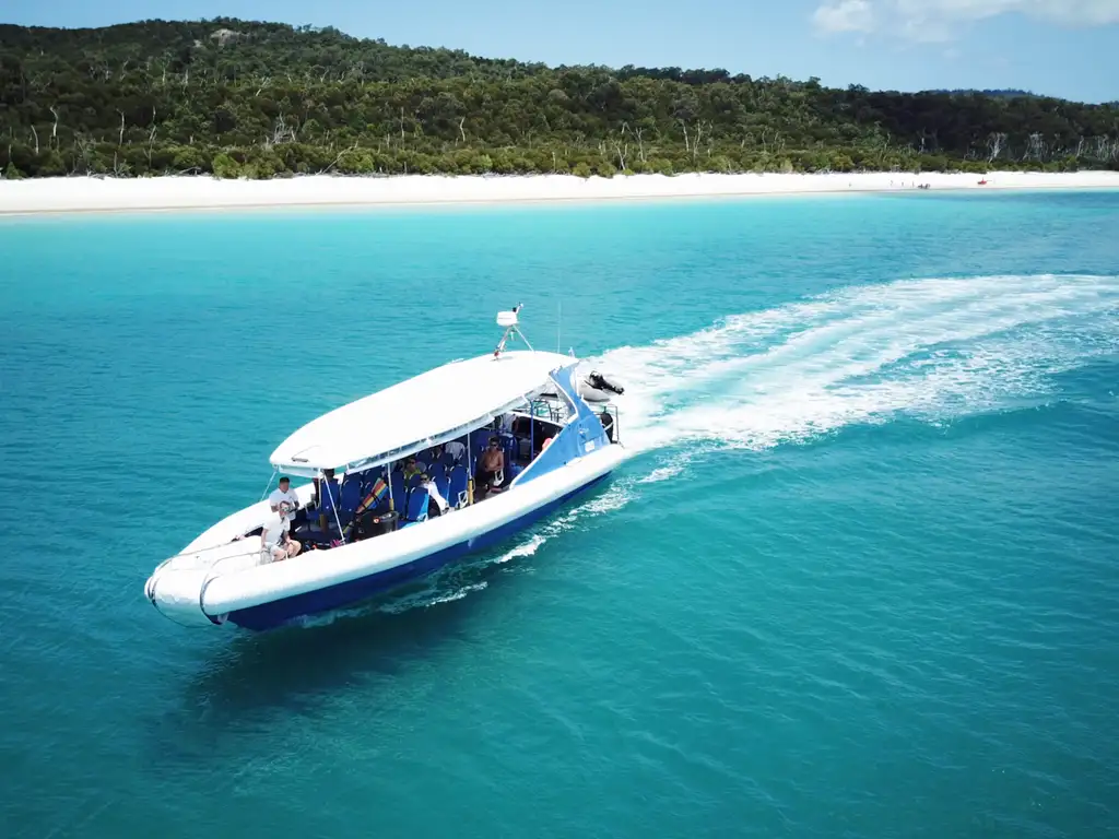 Whitsunday Island & Whitehaven Beach Safari - Airlie Beach