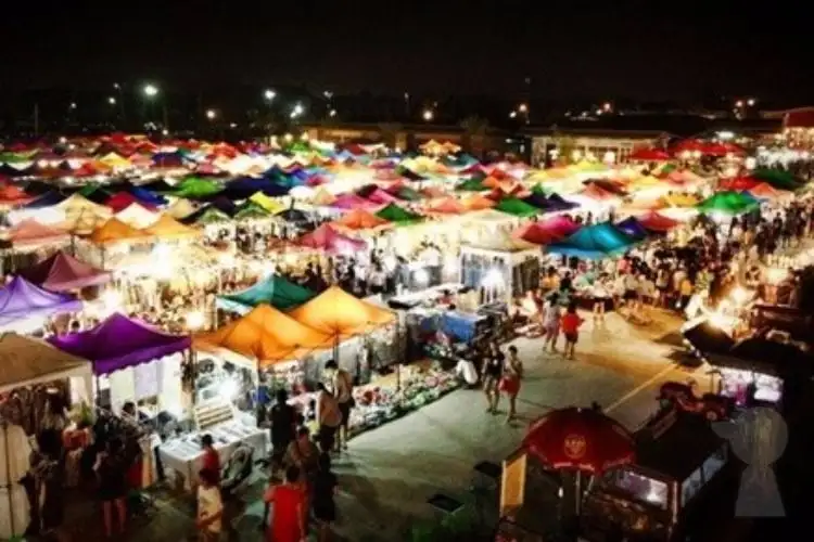 Rod Fai Night Market Adventure