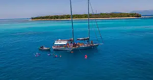 Sail, Snorkel, Dive Great Barrier Reef