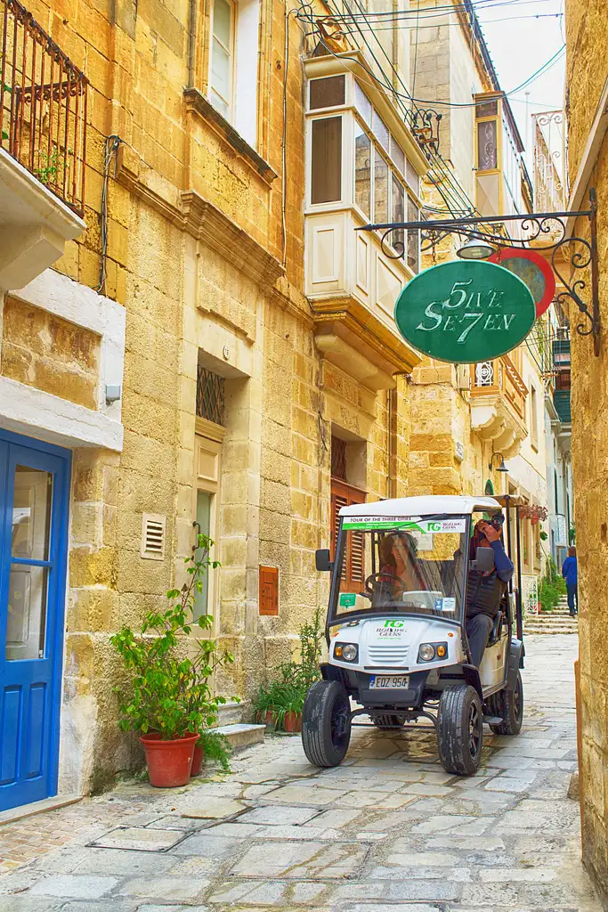 Electric Buggy Tour of the Three Cities of Malta | Group of 3 People