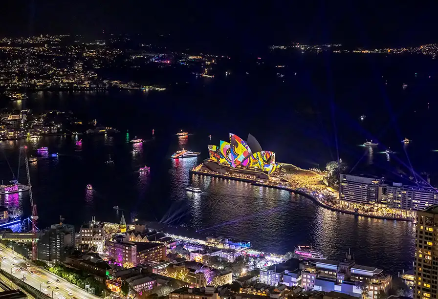 Vivid Sydney 2025: All-inclusive Dinner Cruise with Beverage Package