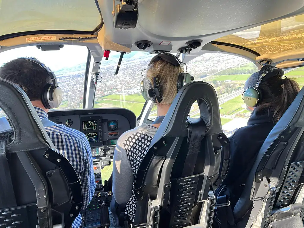 Mt Fyffe Summit - Helicopter Flight