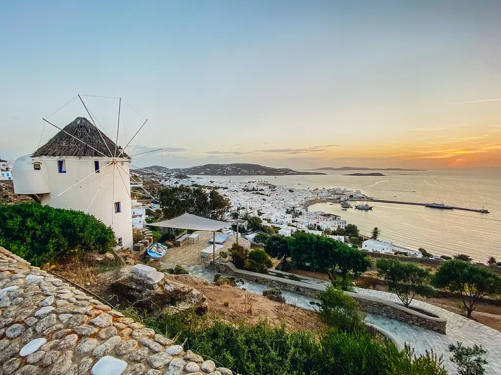 9 Day Greek Island Hopper | TruTravels 18 to 35's