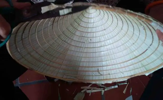 Conical Hat Workshop (Non La)