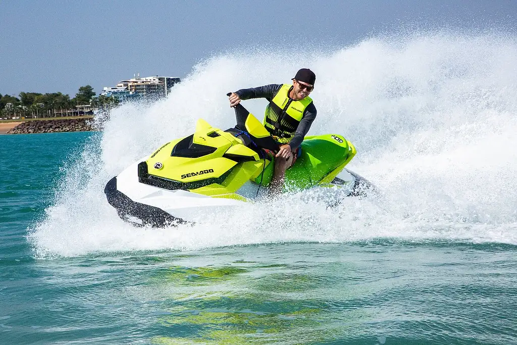 Die Another Day Jet Ski Tour