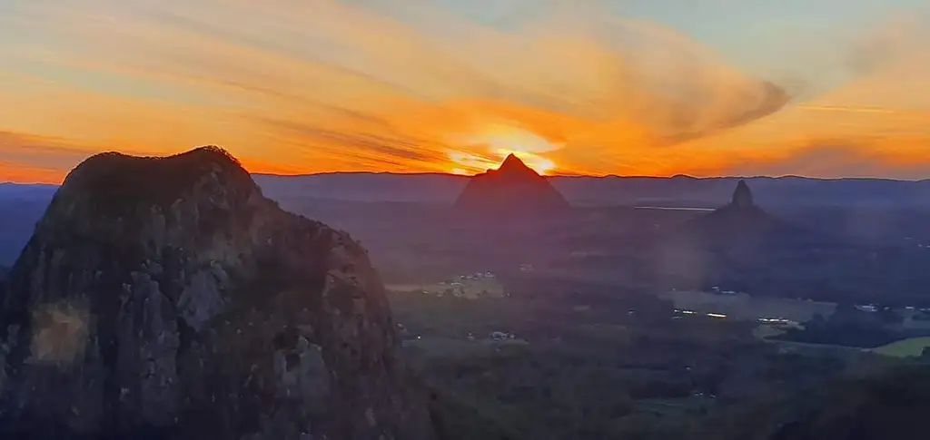 Glasshouse Helicopter Adventure Tour (2 People)