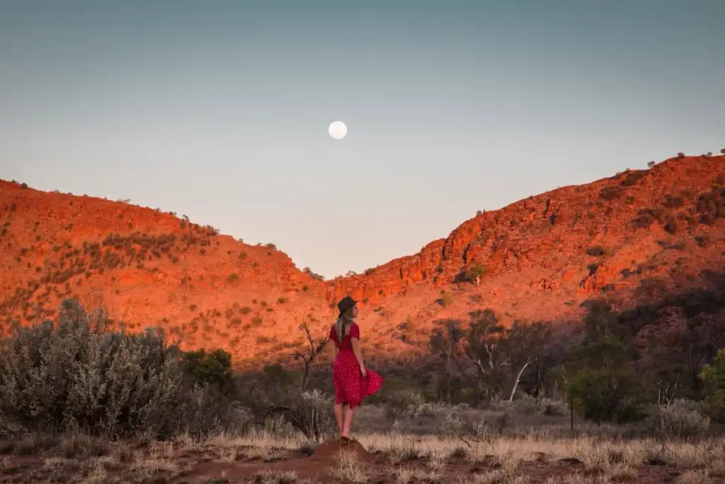 4 Day Red Centre to West MacDonnell Tour | From Ayers Rock/Yulara (BDTNT150EXT)