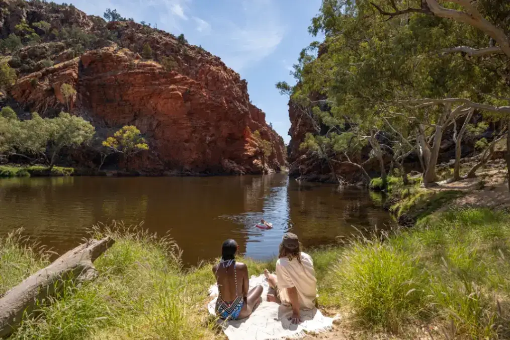 West MacDonnell Ranges (Tjoritja) Tour | From Alice Springs (BDTNT20DAY)
