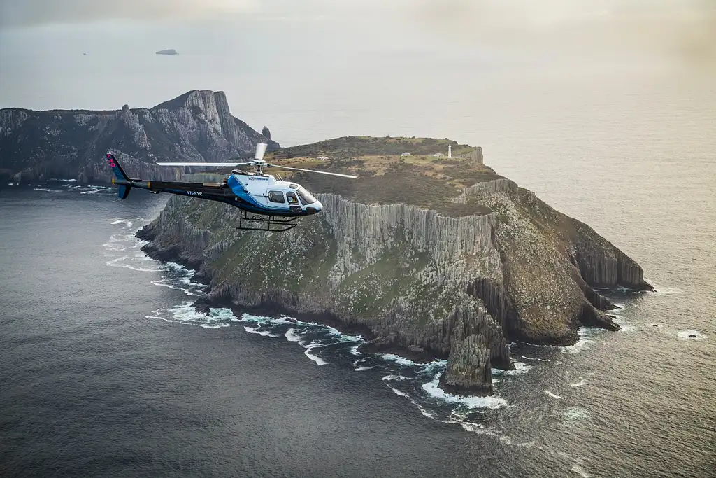 30 Minute Helicopter Tour Of The Tasman Peninsula