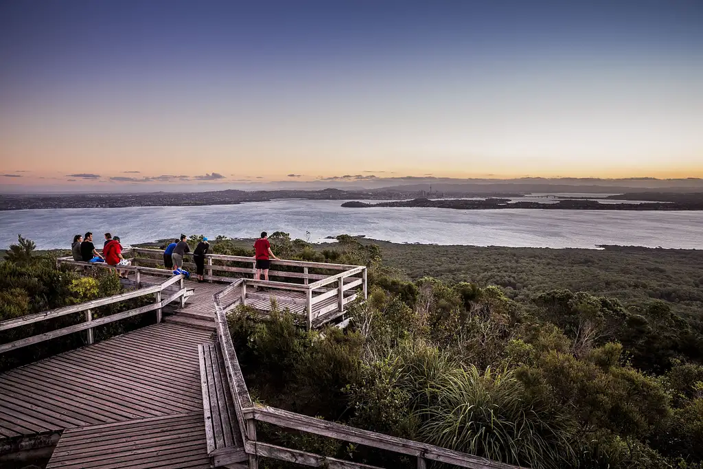20 Day Tui Tour | Auckland to Christchurch | Stray