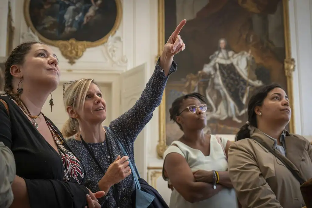 Paris, the City of Book Lovers - Small Group Tour