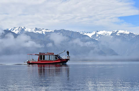 Lake Mapourika Scenic Cruise Deals