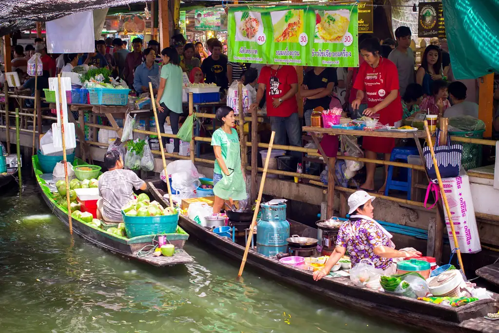 Bangkok Floating Market & Cooking Tour