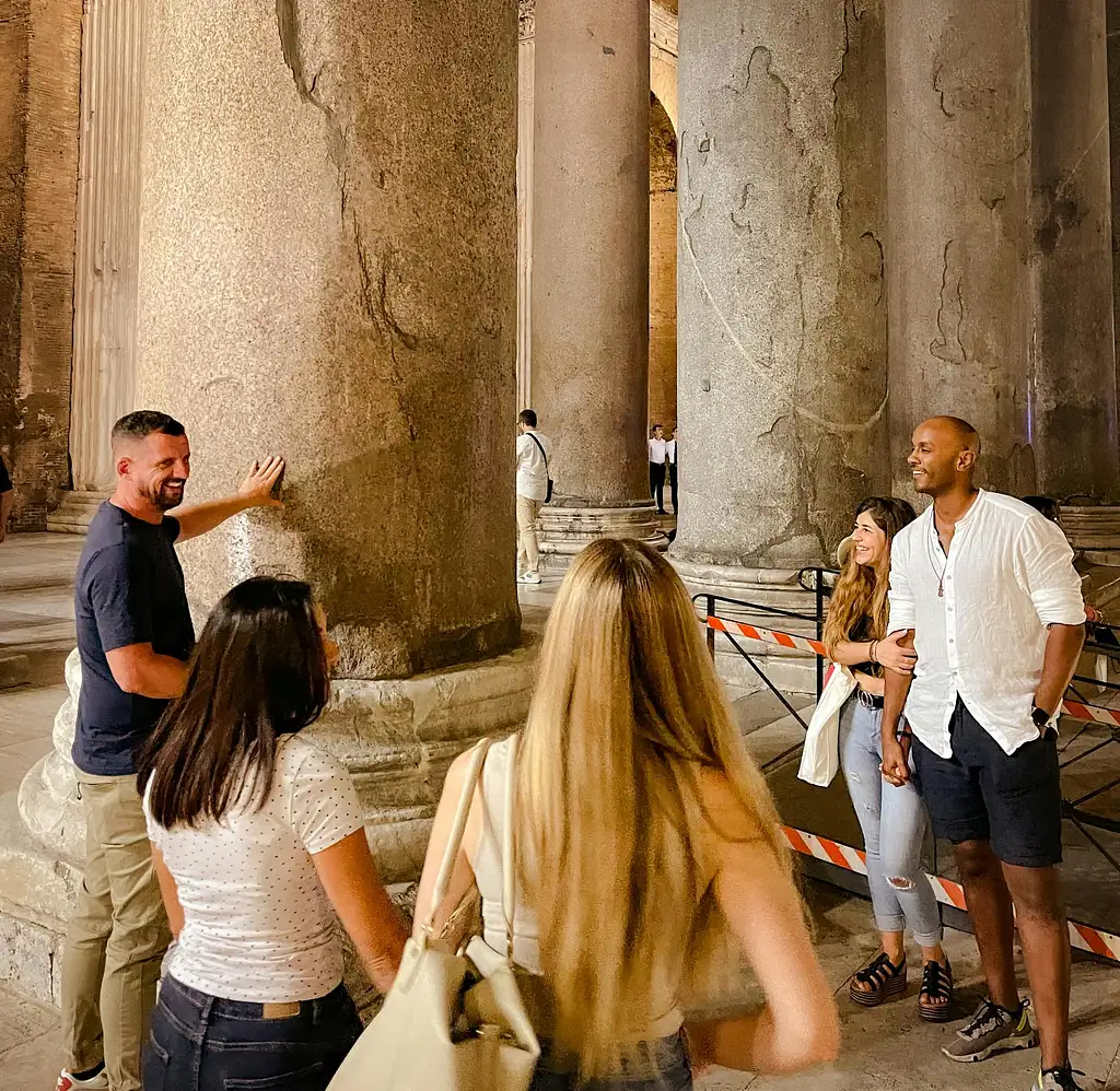 Wonders Of Rome At Night Walking Tour