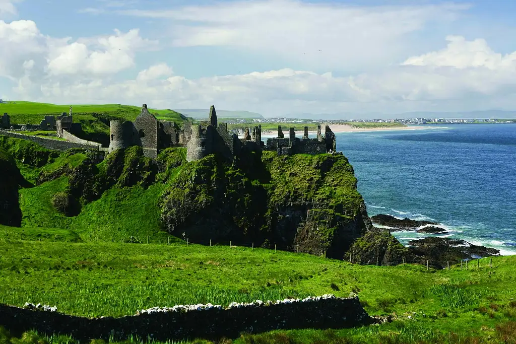 Giant's Causeway and Belfast Titanic Tour | From Dublin
