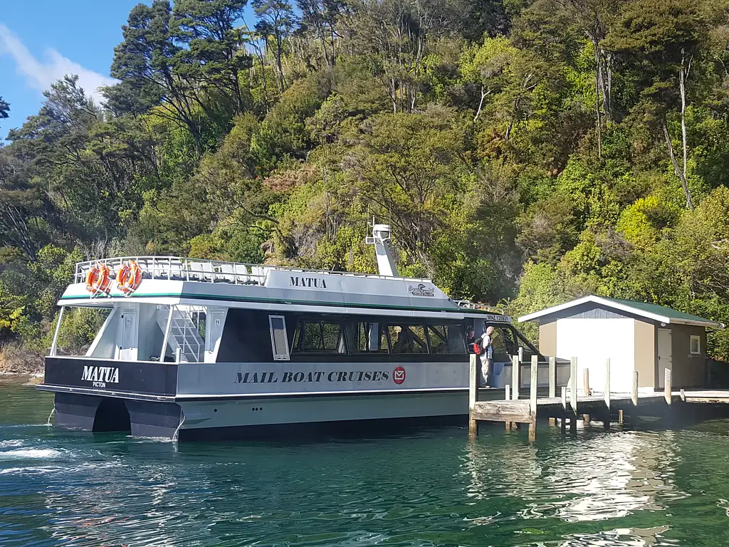Magic Mail Run Cruise Picton | Queen Charlotte Sound / Tōtaranui