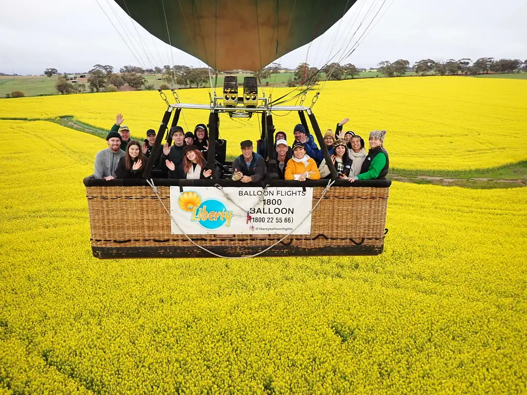 Avon Valley Hot Air Balloon Flight | With Breakfast (option with transport)