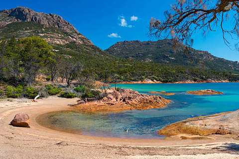 wineglass bay tour day