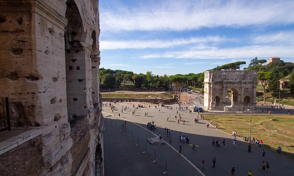 Archaeological Rome Tour, Colosseum, Roman Forum And Palatine Hill