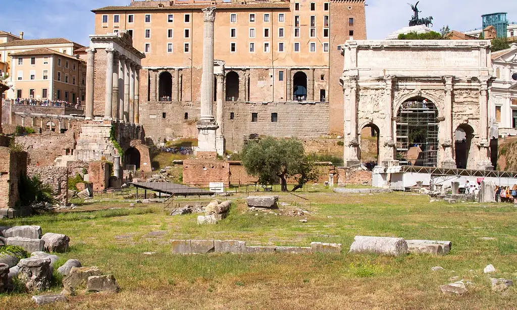Archaeological Rome Tour, Colosseum, Roman Forum And Palatine Hill