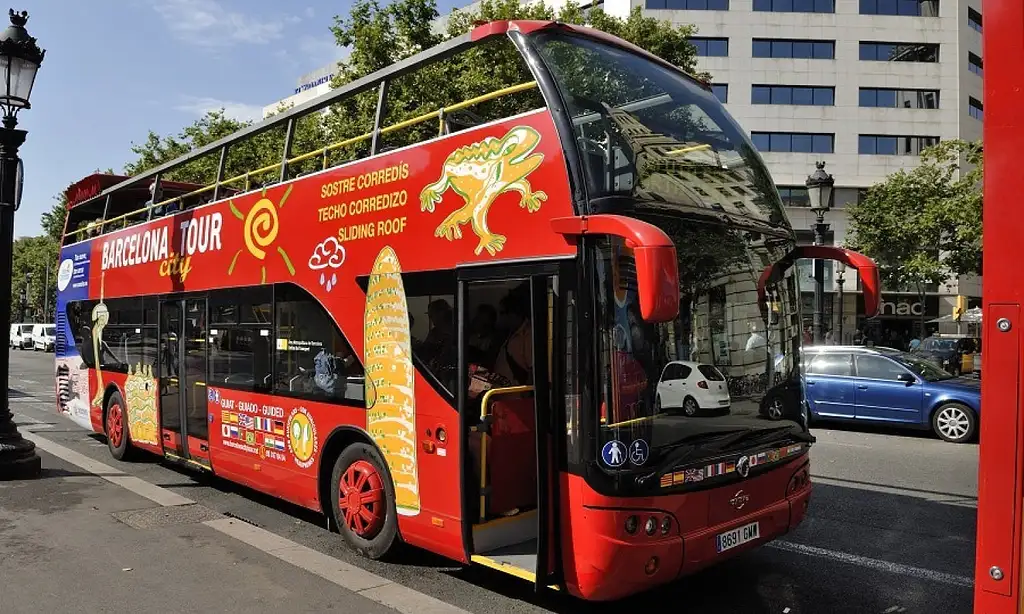 Barcelona City Tour Hop-on Hop-off Bus Tickets