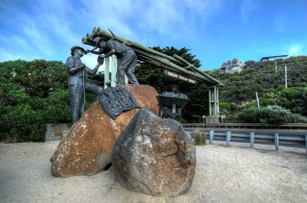 2 Day Great Ocean Road & Grampians Tour | Start & End Melbourne