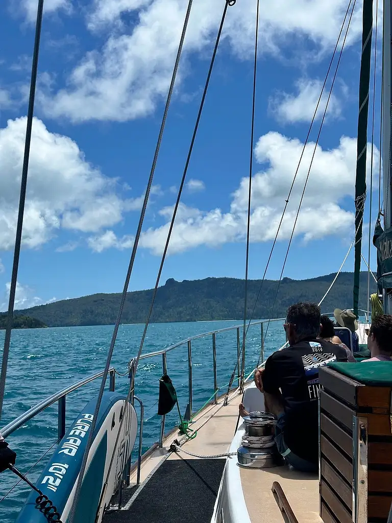 Waltzing Matilda: 2 Day 1 Night Whitsundays Cruise