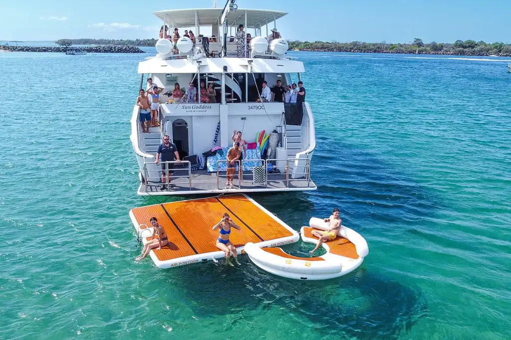 Gold Coast Cruise on a Luxury Catamaran with BBQ Lunch | Barmy Army Exclusive